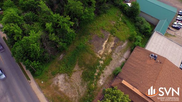 1477 North Road SE, Niles, OH 44446